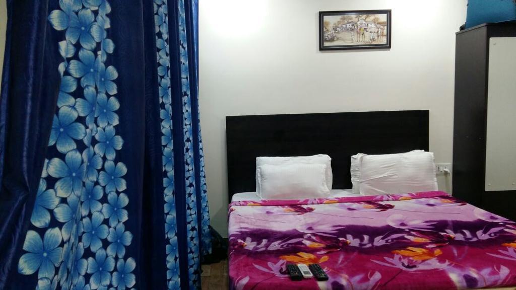 Asian Suites Tulsi Aura Νάβι Μουμπάι Εξωτερικό φωτογραφία